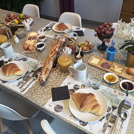 Chambre D'Hote Le Clos D'Audio A Riols ภายนอก รูปภาพ